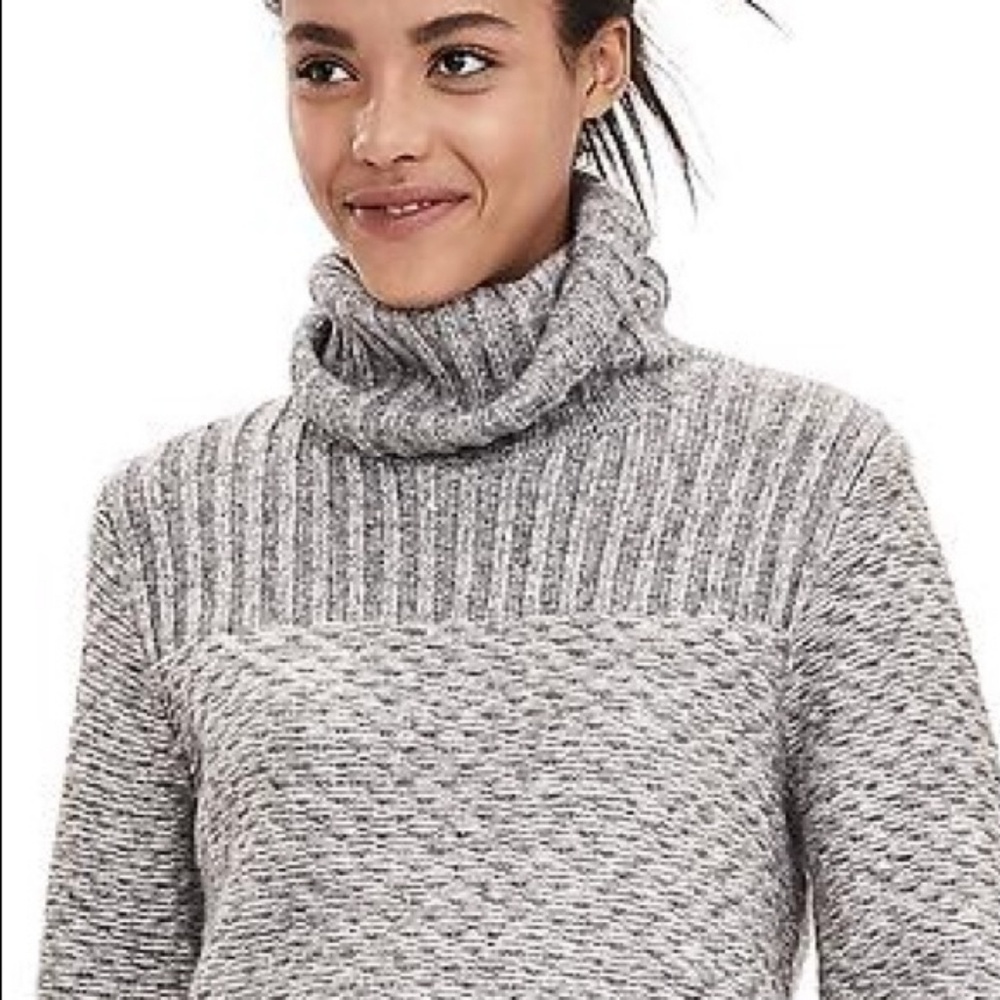 Banana Republic chunky knit winter sweater - Picture 4 of 8